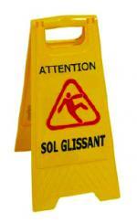 PANNEAU SOL GLISSANT SIGNALISATION